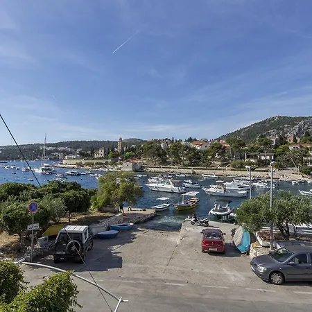Apartments Lukrecia Hvar Town Exterior photo