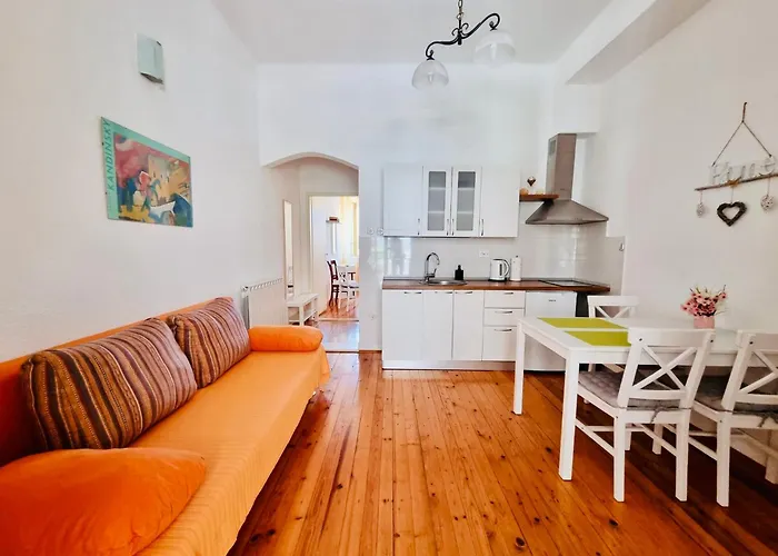 Apartments Lukrecia