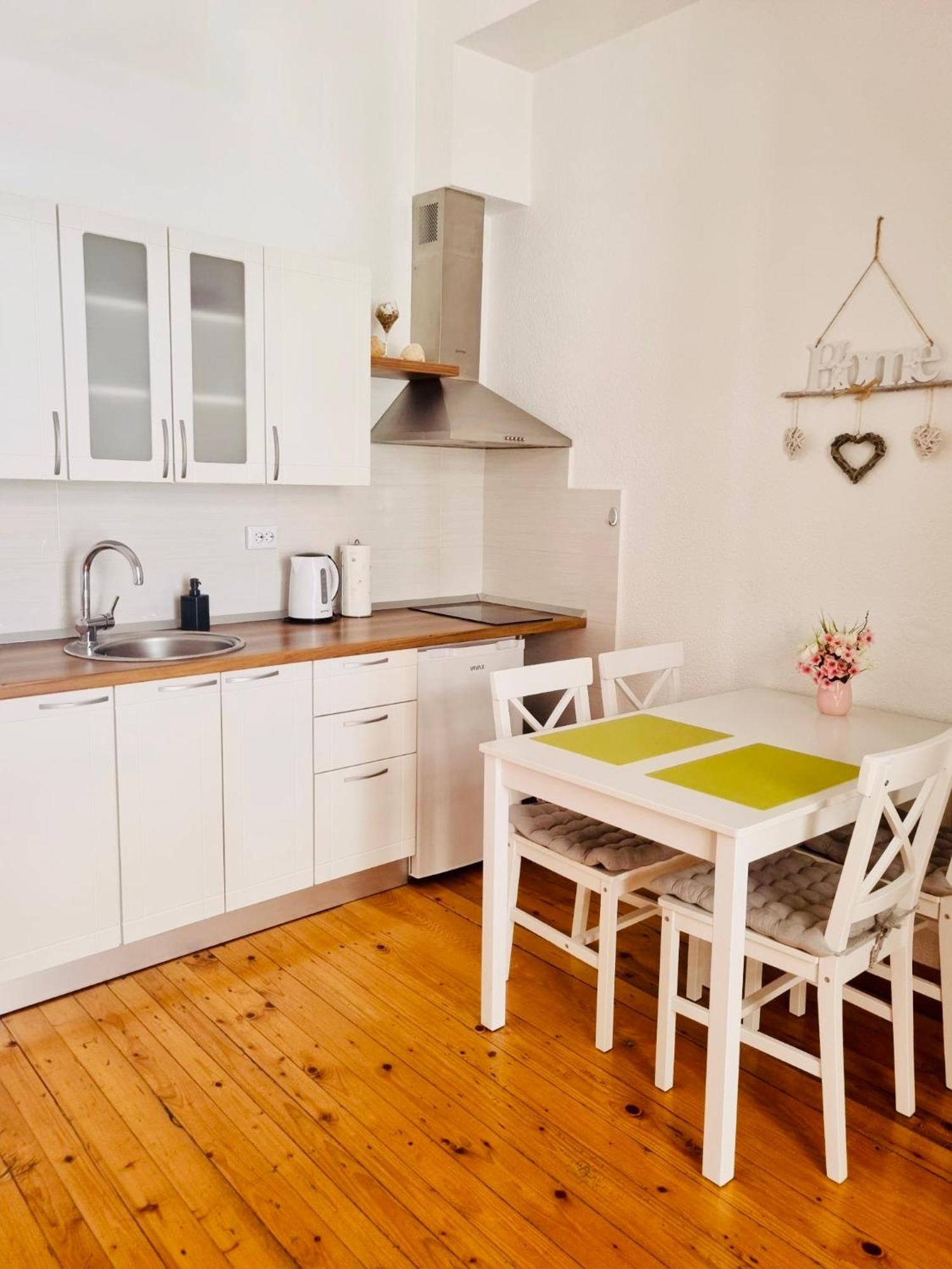 Lukrecia Apartman Hvar Town